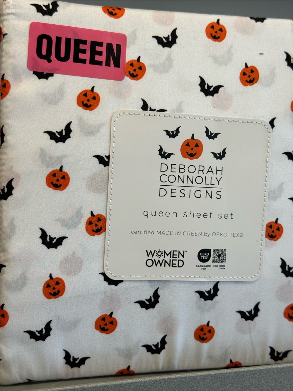 White Halloween Pumpkin & Bat Queen Sheet Set